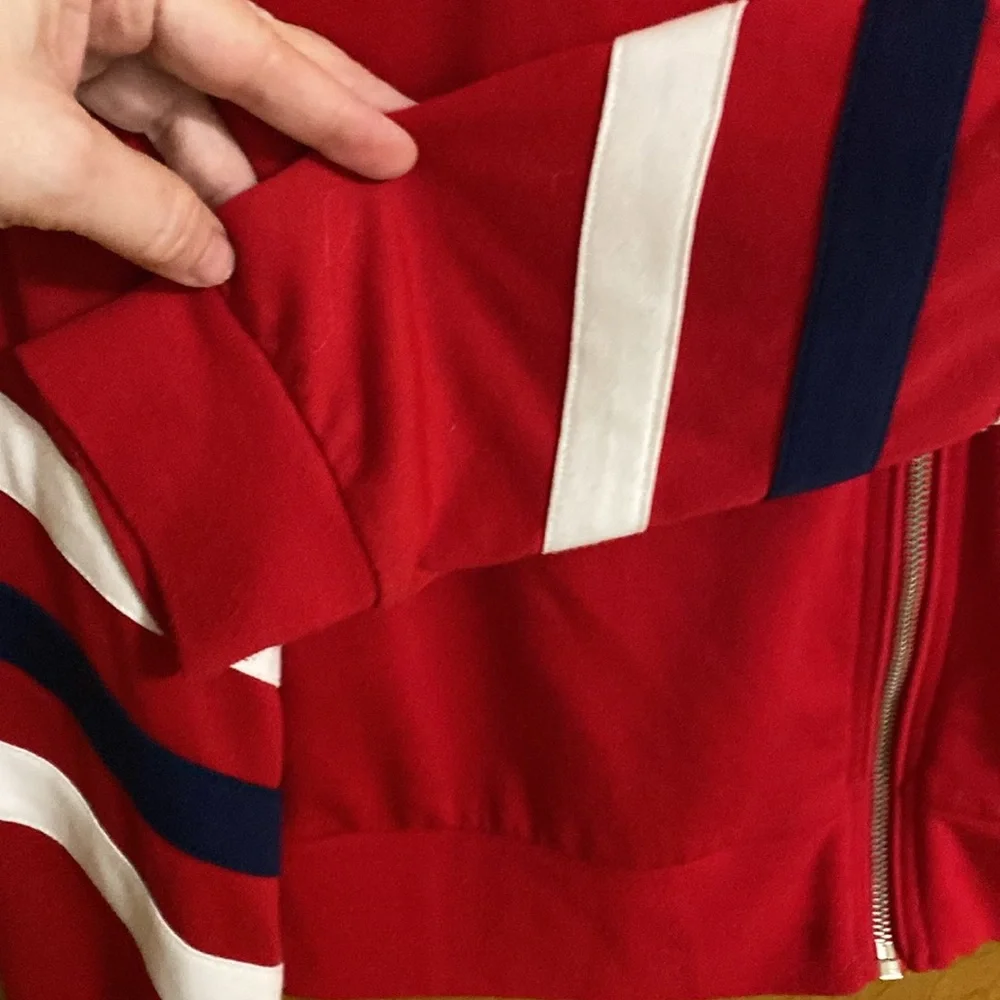 Younique Large Red with blue and white stripes Jacket Poly Rayon Spandex